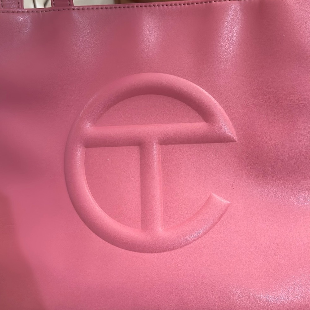 Teflar medium size bag. Used once like new